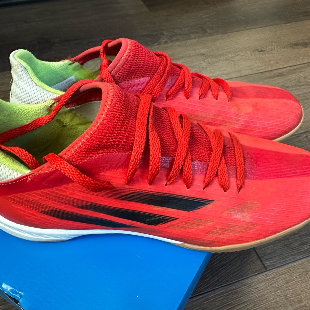 Adidas indoor futsal/soccer shoes